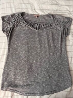 Juicy Couture Medium Ruched Gray Short-Sleeve V-Neck Top